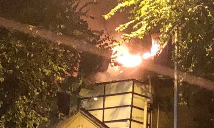 Cháy nhà hàng ở trung tâm TP.HCM, nhiều người tháo chạy