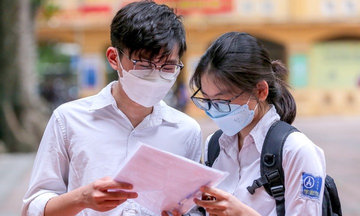 Danh sách các trường đại học nhận hồ sơ xét tuyển bổ sung trong tháng 10