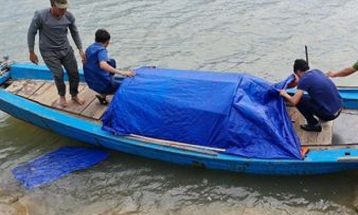 Tìm thấy thi thể bé 5 tuổi bị rơi xuống sông ở Hà Tĩnh