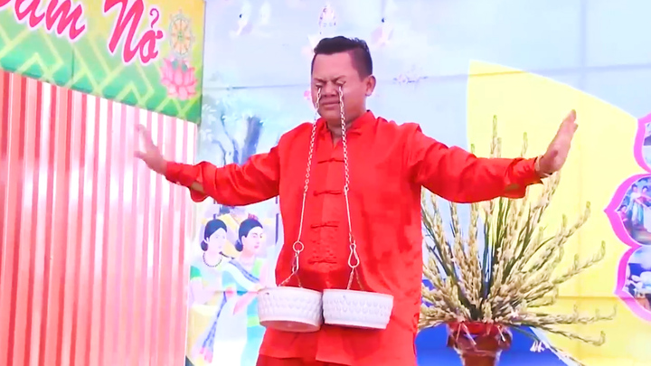 Nghệ sĩ xiếc kungfu vất vả mưu sinh, nhiều lần đối diện 'cửa tử' 