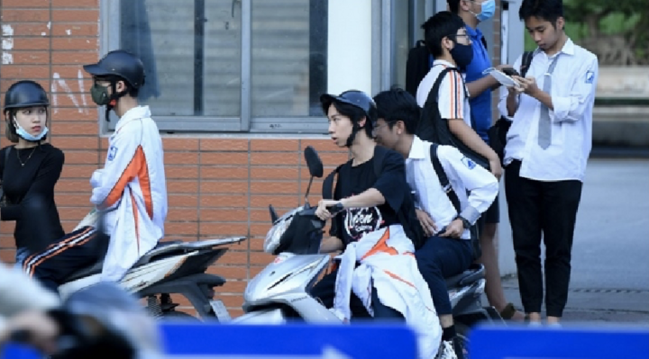 'Học sinh vi phạm giao thông do phụ huynh quá nuông chiều con'