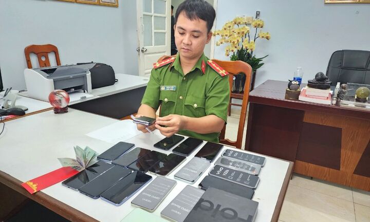 Siêu thị mất 130 điện thoại trong đêm mưa lũ ở Đà Nẵng: Bắt 5 sinh viên