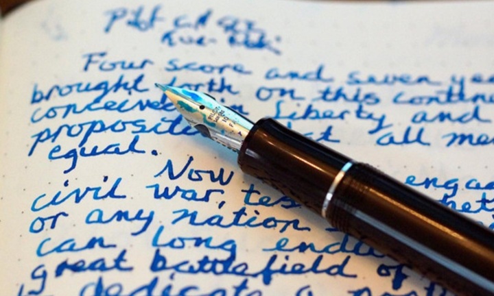 Chữ viết tay chỉ ra dấu hiệu của bệnh mất trí nhớ