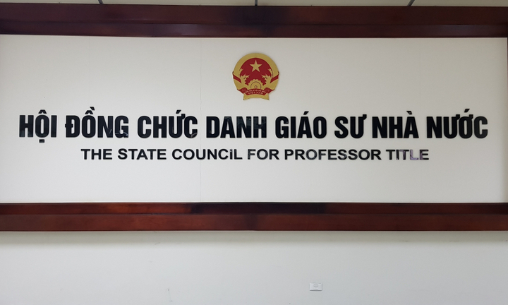 Số ứng viên được đề nghị xét chức danh giáo sư, phó giáo sư cao nhất 4 năm qua