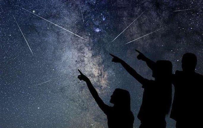 Việt Nam đón mưa sao băng Orionids cực đại vào đêm nay