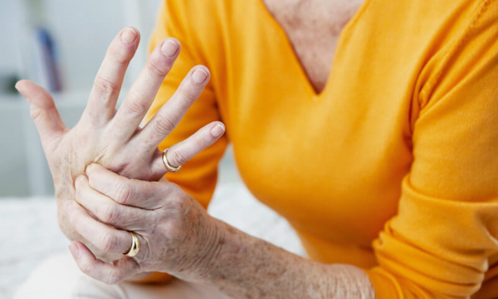 Kiện Cốt Vương - Trợ thủ đắc lực giúp giảm đau nhức khớp khi chuyển mùa