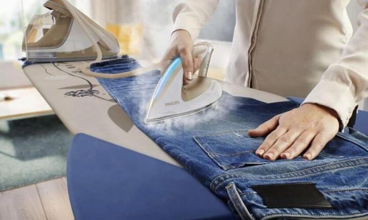 Mẹo ủi quần áo vừa nhanh vừa đẹp