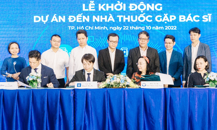 Pfizer tài trợ khám chữa bệnh từ xa tại Việt Nam