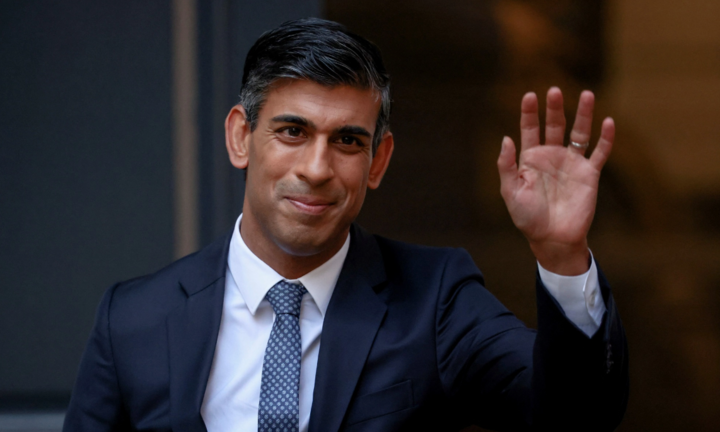 Tân Thủ tướng Anh hoãn công bố kế hoạch tài chính đến giữa tháng 11 