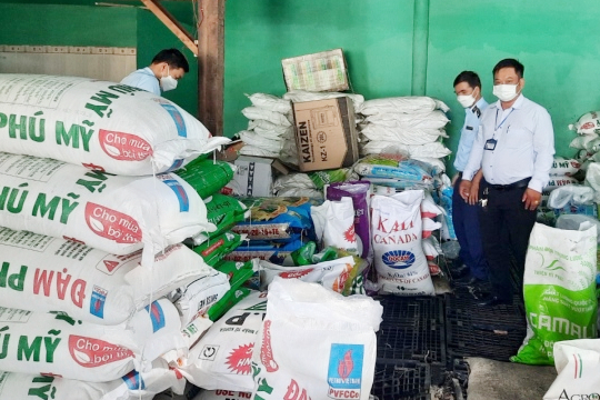 Tiền Giang: Phạt hộ kinh doanh phân bón kém chất lượng gần 65 triệu đồng