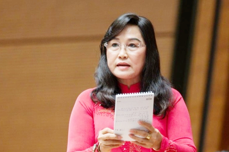 Đại biểu Quốc hội: Các bộ ngành điều hành xăng dầu vẫn lúng túng