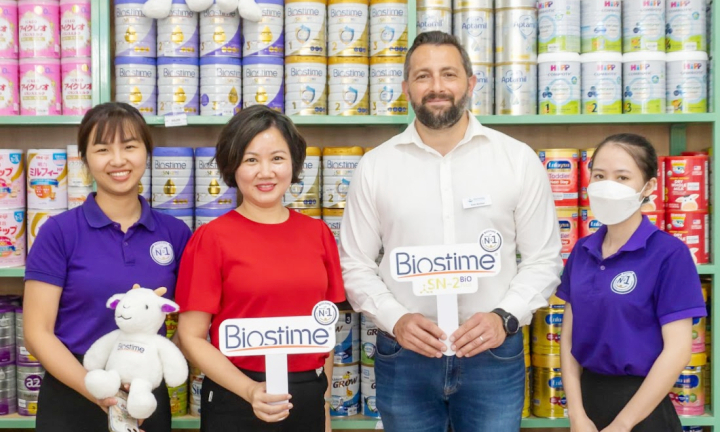 HOAN TT và đối tác Biostime khảo sát thị trường phía Nam