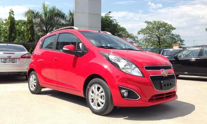 Những ô tô cũ bền dáng, giá rẻ chỉ 150 triệu đồng