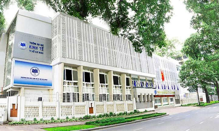 Một trường đại học ở TP.HCM tạo điều kiện cho sinh viên về Tết sớm
