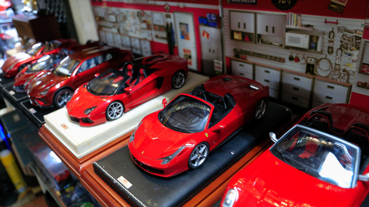 Chiêm ngưỡng dàn mô hình ô tô, xe máy tiền tỷ ở Hà Nội