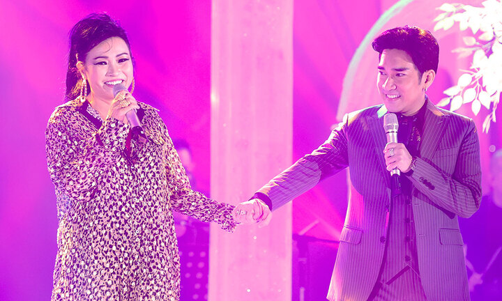 Phương Thanh bay gấp từ Mỹ về Việt Nam vì Quang Hà