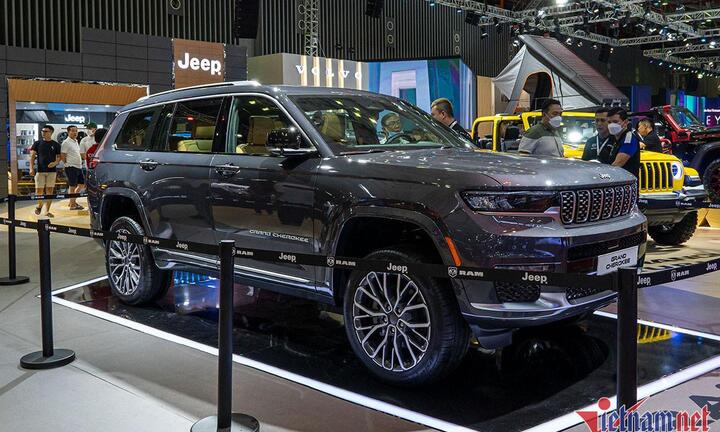 4 mẫu xe mới, giá tiền tỷ đáng chú ý tại Triển lãm ô tô Việt Nam 2022