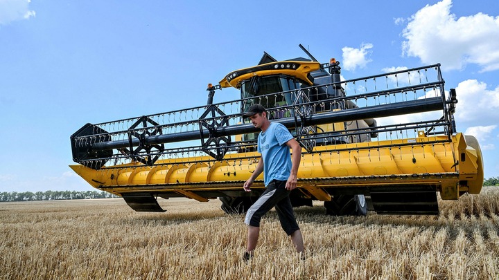 Nga dừng thỏa thuận ngũ cốc sau vụ tấn công UAV mới nhất vào Crimea