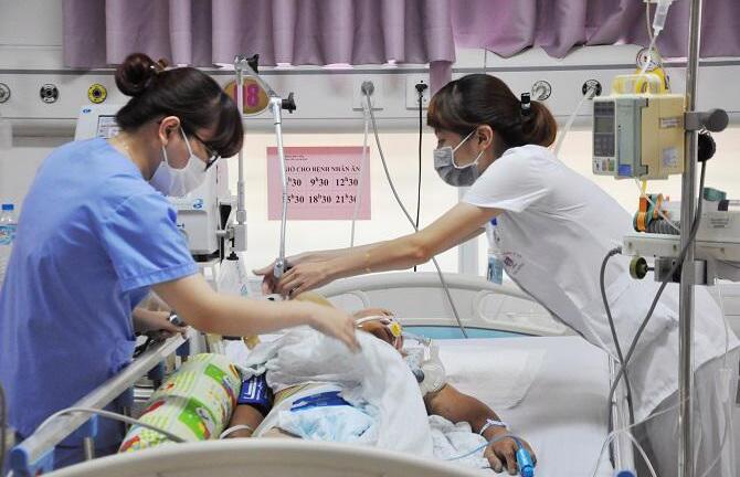 Thiếu hụt điều dưỡng viên trầm trọng, bệnh nhân chịu thiệt thòi