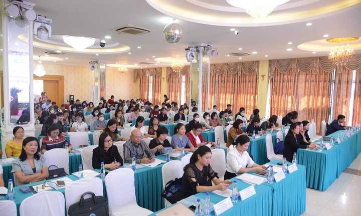 Vinamilk tổ chức lớp nâng cao năng lực chăm sóc dinh dưỡng cho bệnh nhân