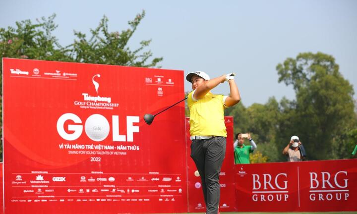Nguyễn Anh Minh bảo vệ thành công ngôi vô địch Tiền Phong Golf Championship