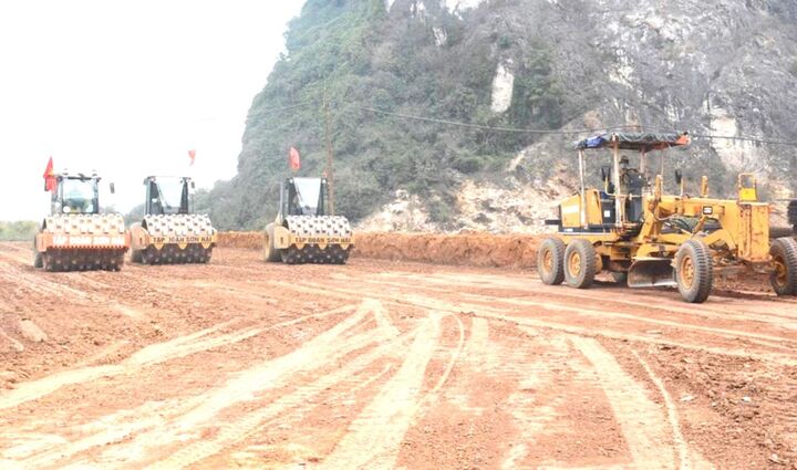 Công bố giá trị gói thầu xây lắp cao tốc Bắc-Nam đoạn qua Hà Tĩnh