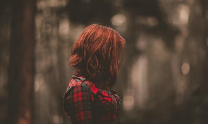 Thiếu nữ 15 tuổi có ngực phải to gấp đôi ngực trái