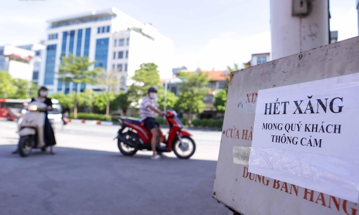Vì sao thị trường 'khát' xăng dầu?