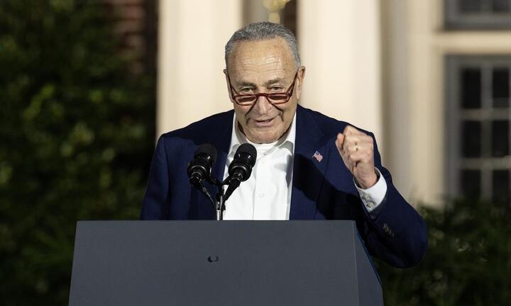 Lãnh đạo phe Dân chủ ở Thượng viện Mỹ Chuck Schumer tái đắc cử