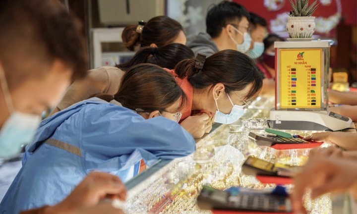 PNJ muốn phát hành thêm 82 triệu cổ phiếu để tăng vốn