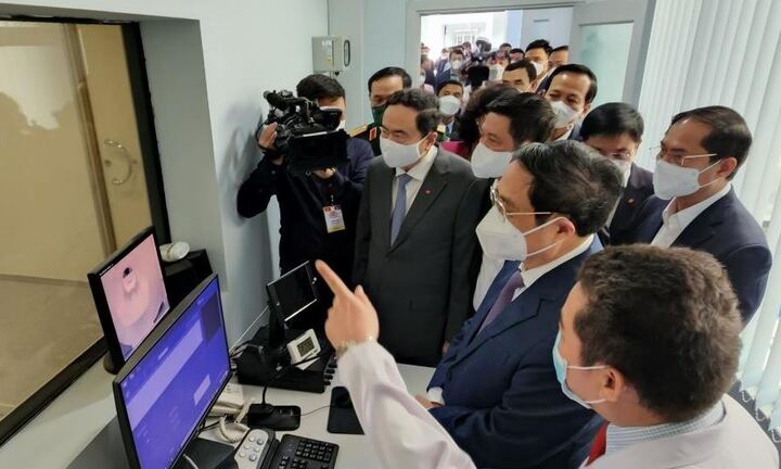 Thủ tướng: Bệnh viện Chợ Rẫy - Phnom Penh tô thắm tình hữu nghị hai nước