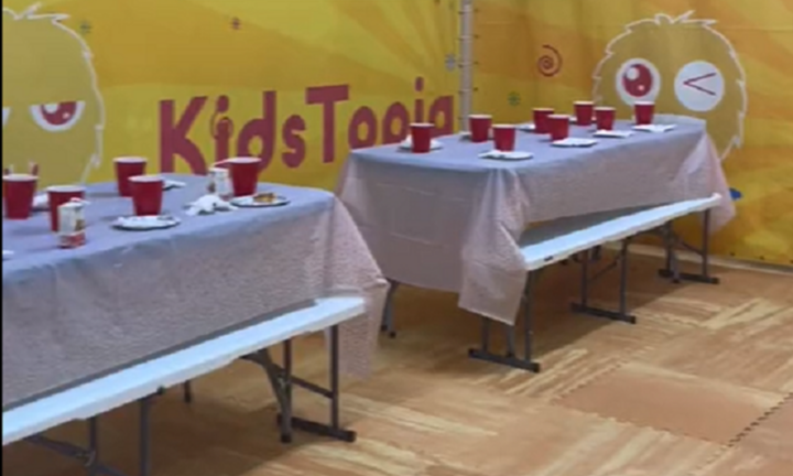 Tổ chức sinh nhật cho con gái 3 tuổi, người mẹ đau lòng khi không một ai đến dự