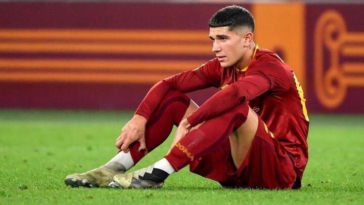 Dự World Cup là ước mơ của bao người, cầu thủ trẻ lại từ chối thẳng thừng