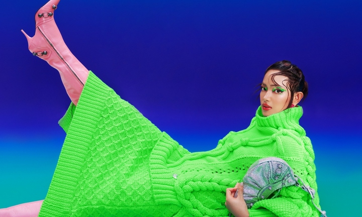 Châu Bùi sắc sảo, cá tính trong loạt ảnh mừng tuổi 25