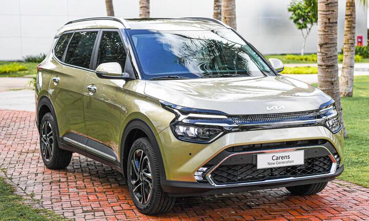 Chi tiết Kia Carens phiên bản đắt nhất: Động cơ diesel, giá 859 triệu đồng