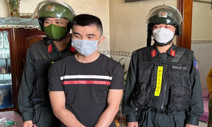 Quảng Ngãi: Bắt nam thanh niên tổ chức cho người khác trốn sang Campuchia