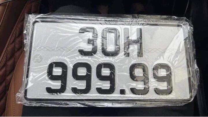 Kia Morning trúng biển số ngũ quý 9, dân buôn định giá trên 2 tỷ đồng