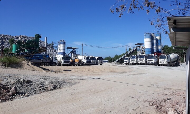 Xây trạm trộn bê tông trên đất rừng, một doanh nghiệp bị phạt 150 triệu đồng