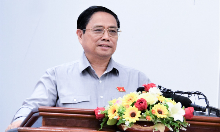 Thủ tướng Phạm Minh Chính tiếp xúc cử tri thành phố Cần Thơ sau Kỳ họp thứ 4