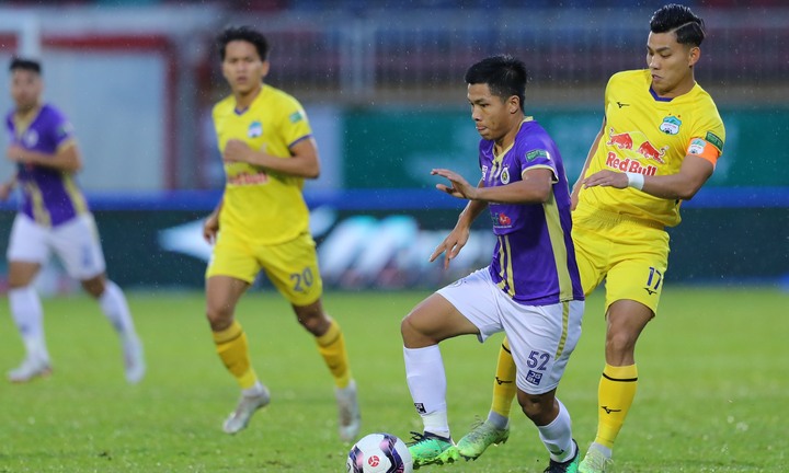 Trực tiếp bóng đá HAGL 1-1 Hà Nội FC: Văn Thanh ghi bàn