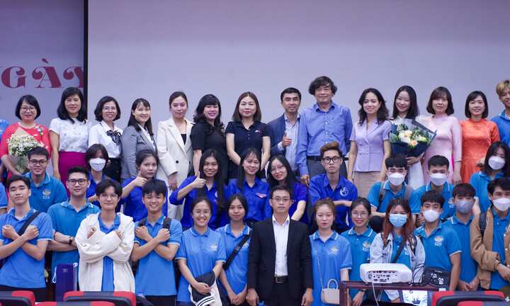 Trở thành chuyên gia trong lĩnh vực của mình, cơ hội rộng mở cho lao động trẻ 
