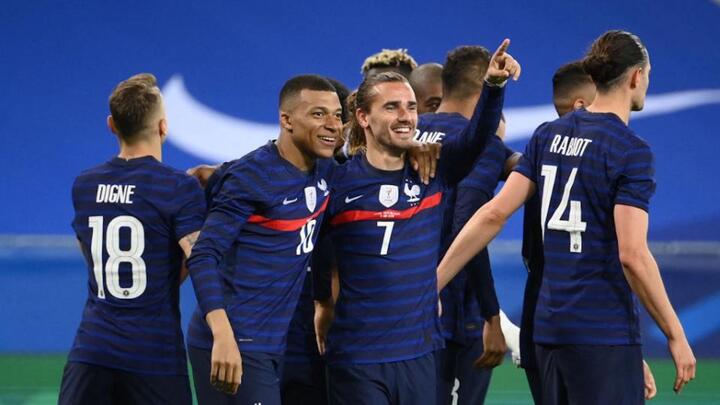 Tuyển Pháp tan hoang đội hình, đối mặt 'lời nguyền' World Cup