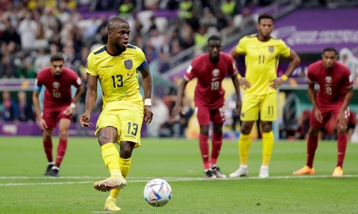 Trực tiếp bóng đá Qatar 0-2 Ecuador: Valencia lập cú đúp