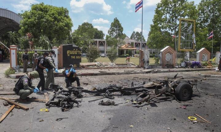 Nổ bom xe khiến hơn 30 người thương vong ở miền nam Thái Lan