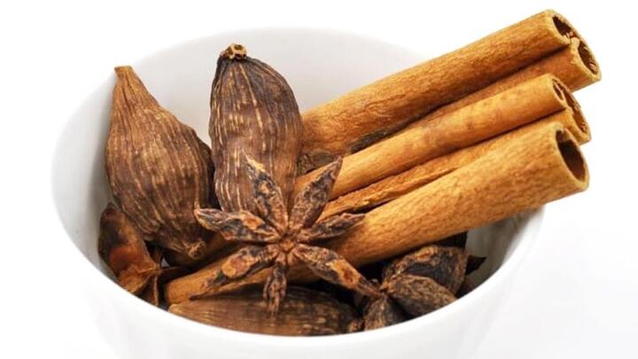 Quế - Loại gia vị mang 5 lợi ích tuyệt vời chị em cần biết