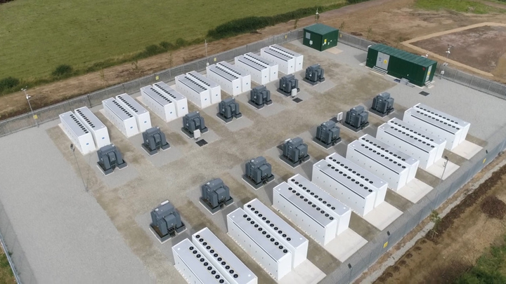 Hệ thống pin lưu trữ năng lượng lớn nhất châu Âu