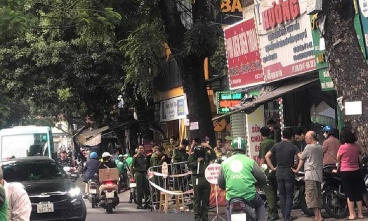 Truy bắt kẻ đâm gục người phụ nữ bán hàng nước trên phố Hoàng Hoa Thám, Hà Nội