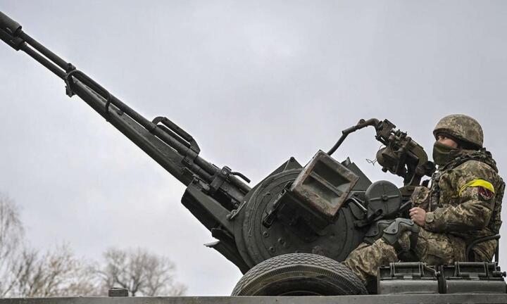 Nga và Ukraine sử dụng pháo cao xạ cổ để đối phó máy bay tầm thấp