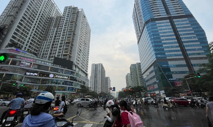 ‘Băm nát’ đường Lê Văn Lương: Cần làm rõ trách nhiệm nhà đầu tư, cơ quan quản lý