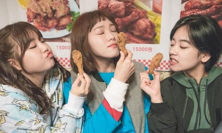 Món ăn luôn cháy hàng ở Hàn Quốc dịp World Cup